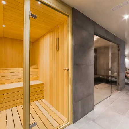 Hotel Catalonia 4*