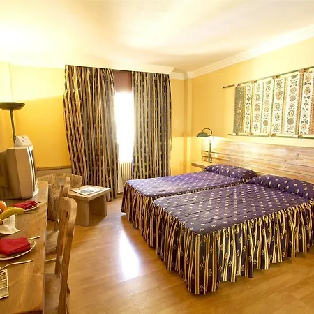 Hotel Catalonia 4*