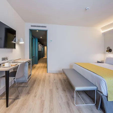 Catalonia Hotel