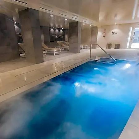 Catalonia Hotel 4*