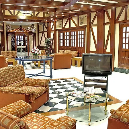 Catalonia Hotel 4*