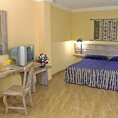 Hotel Catalonia 4*
