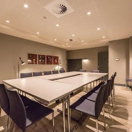 Otel Catalonia