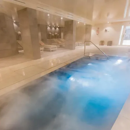 Otel Catalonia 4*