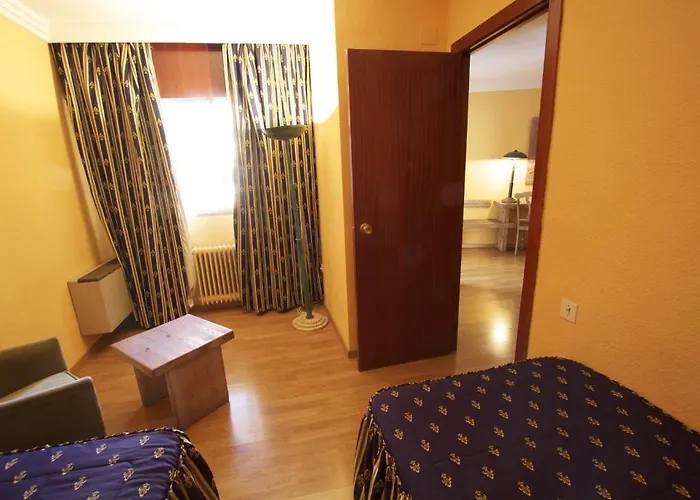 Catalonia Hotel 4*